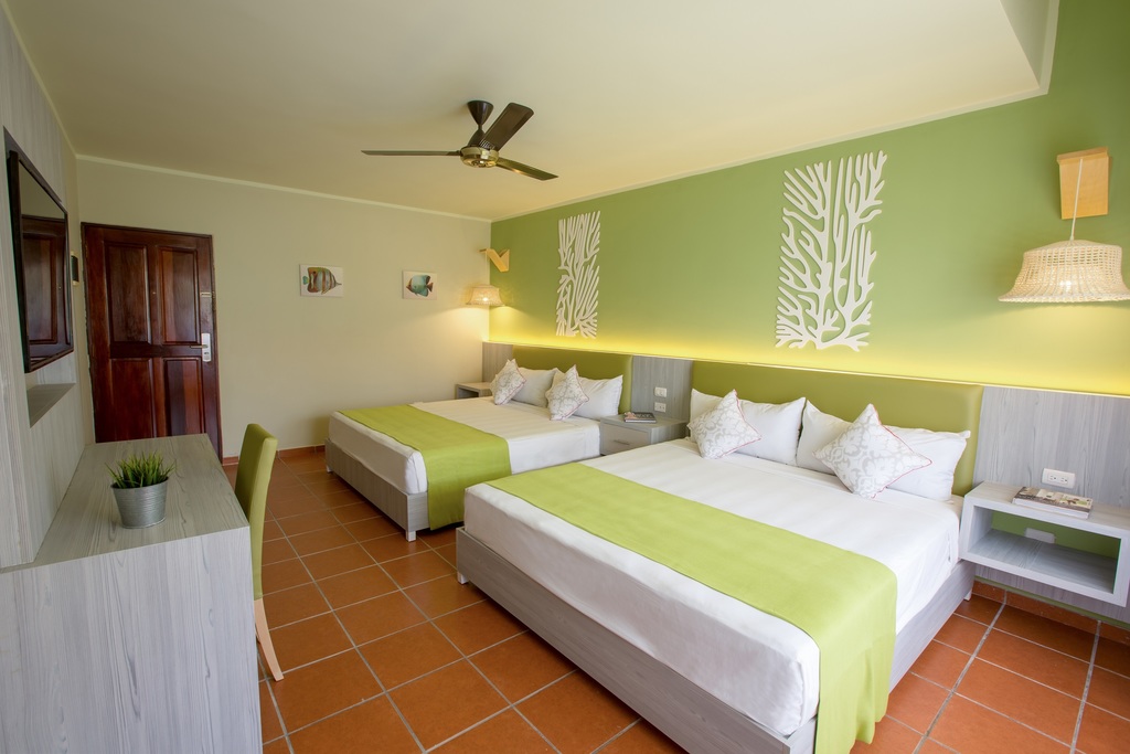 SUPERIOR ROOM
