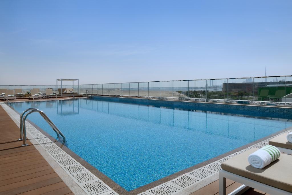 Piscina deschisă