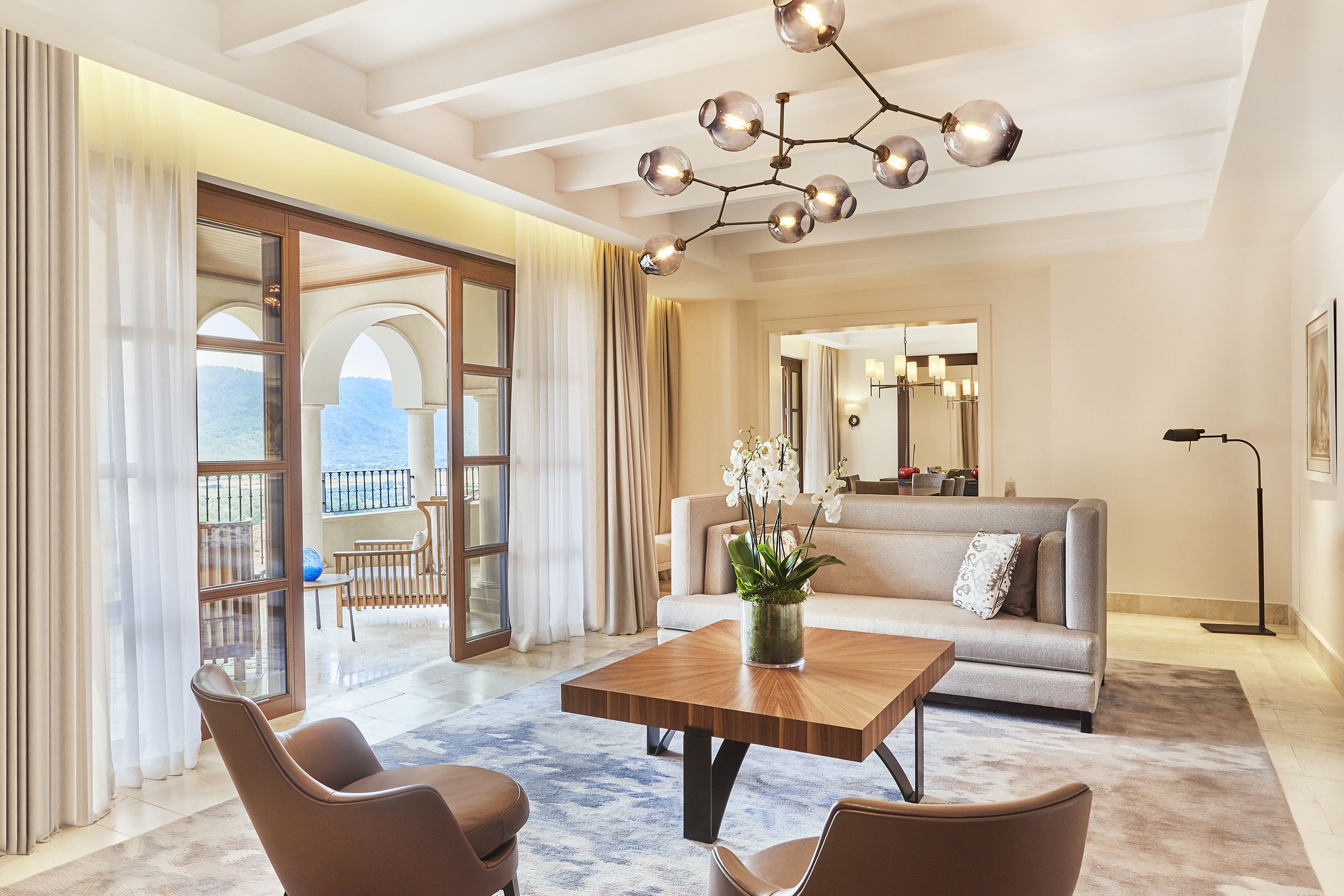 PRESIDENTIAL SUITE