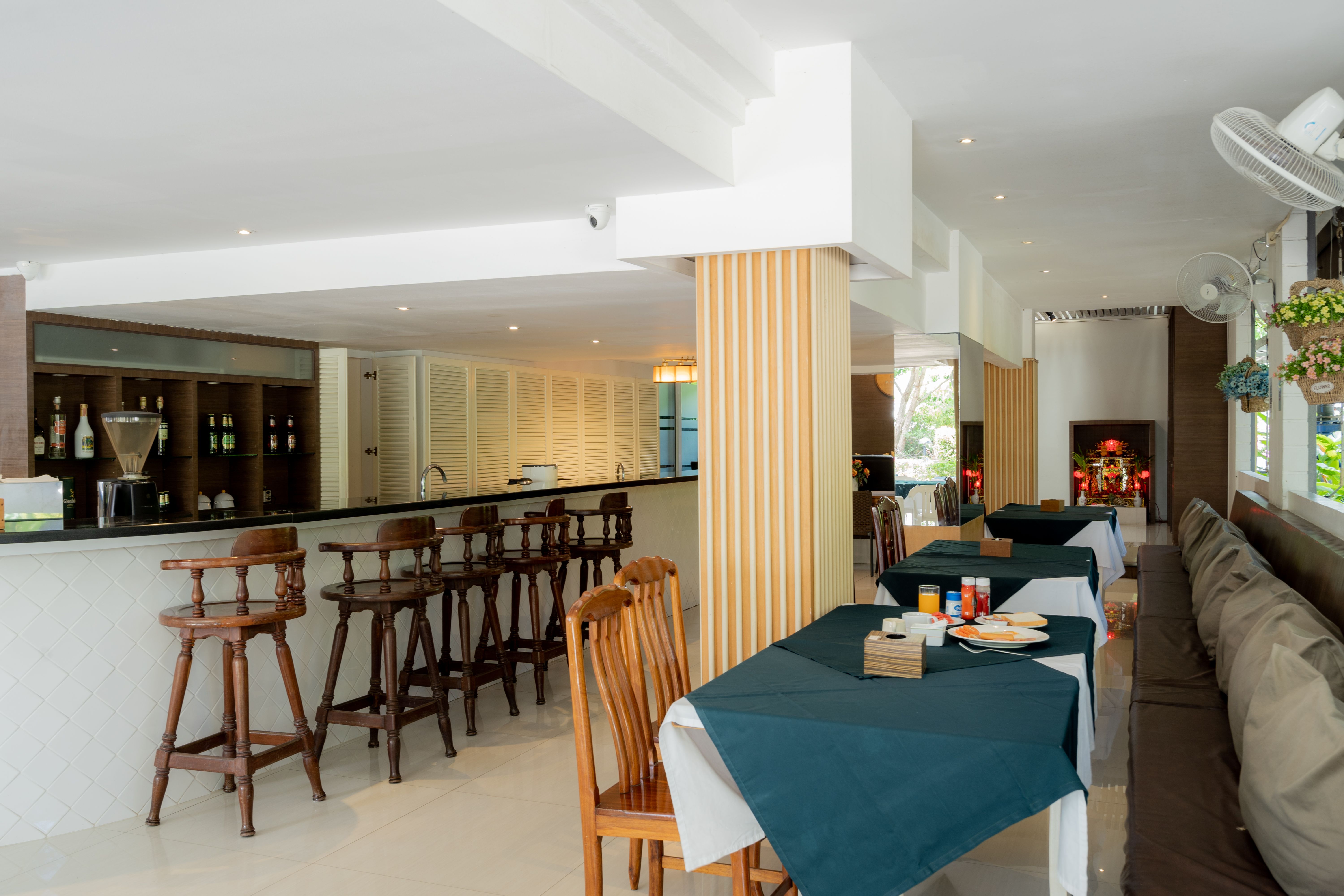 HOTEL DE KARON RESTAURANT