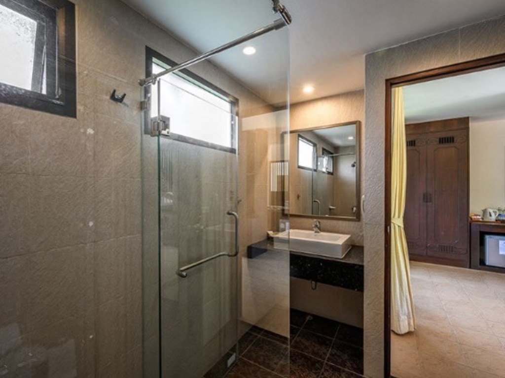 GRAND DELUXE QUADRUPLE ROOM