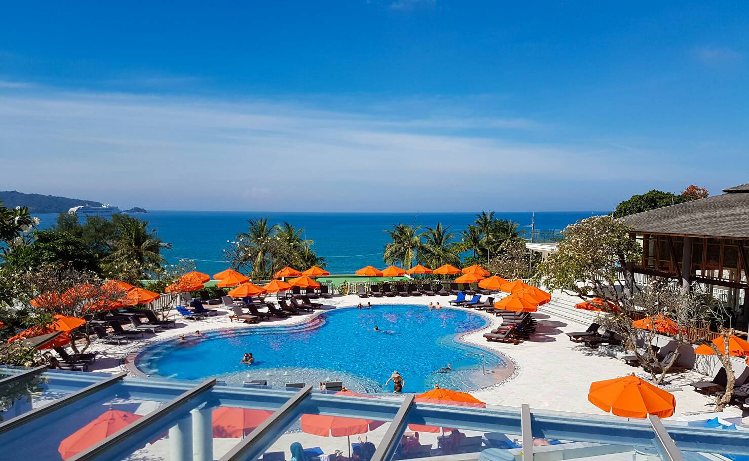 Piscina deschisă