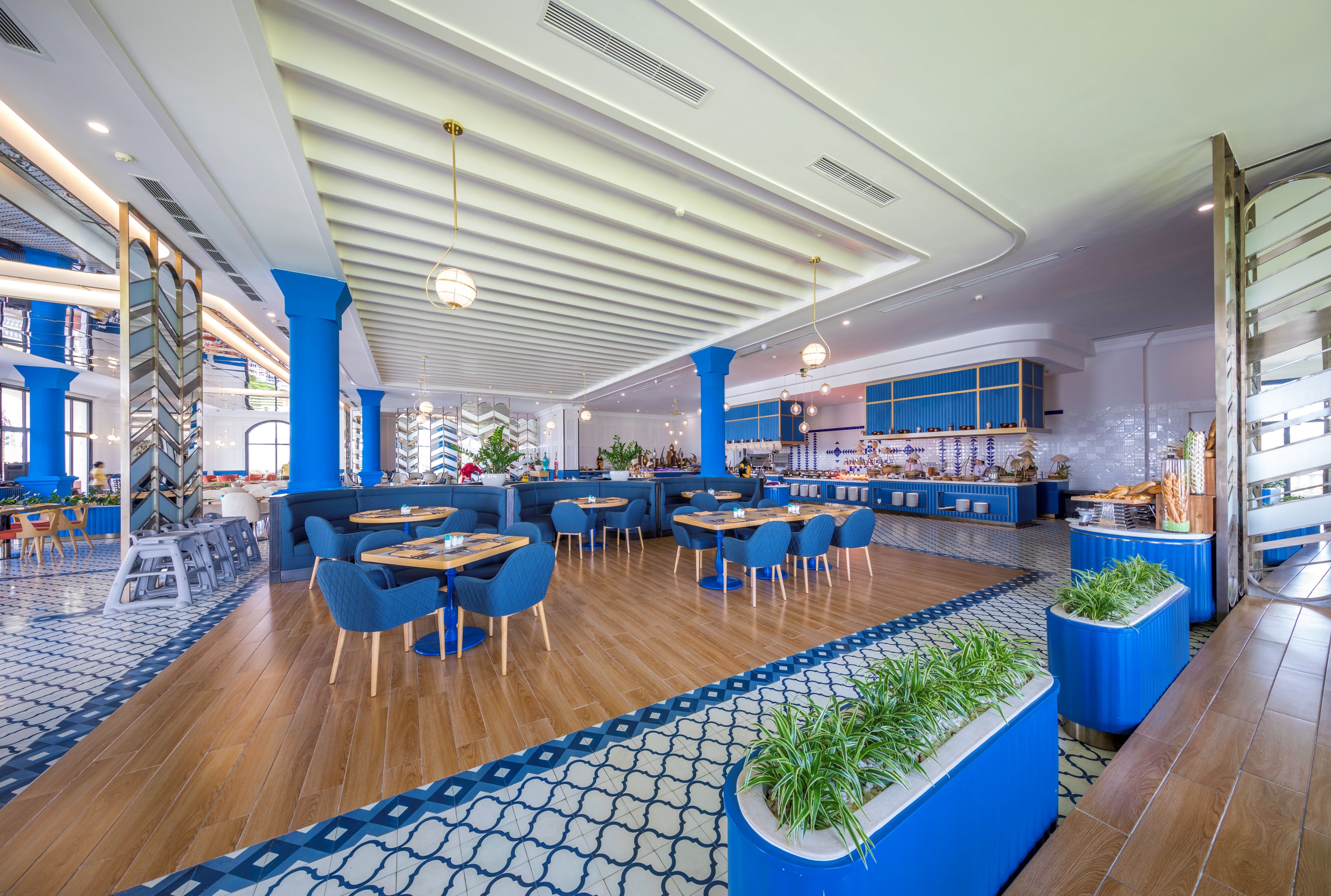 DELIGHT LOUNGE 