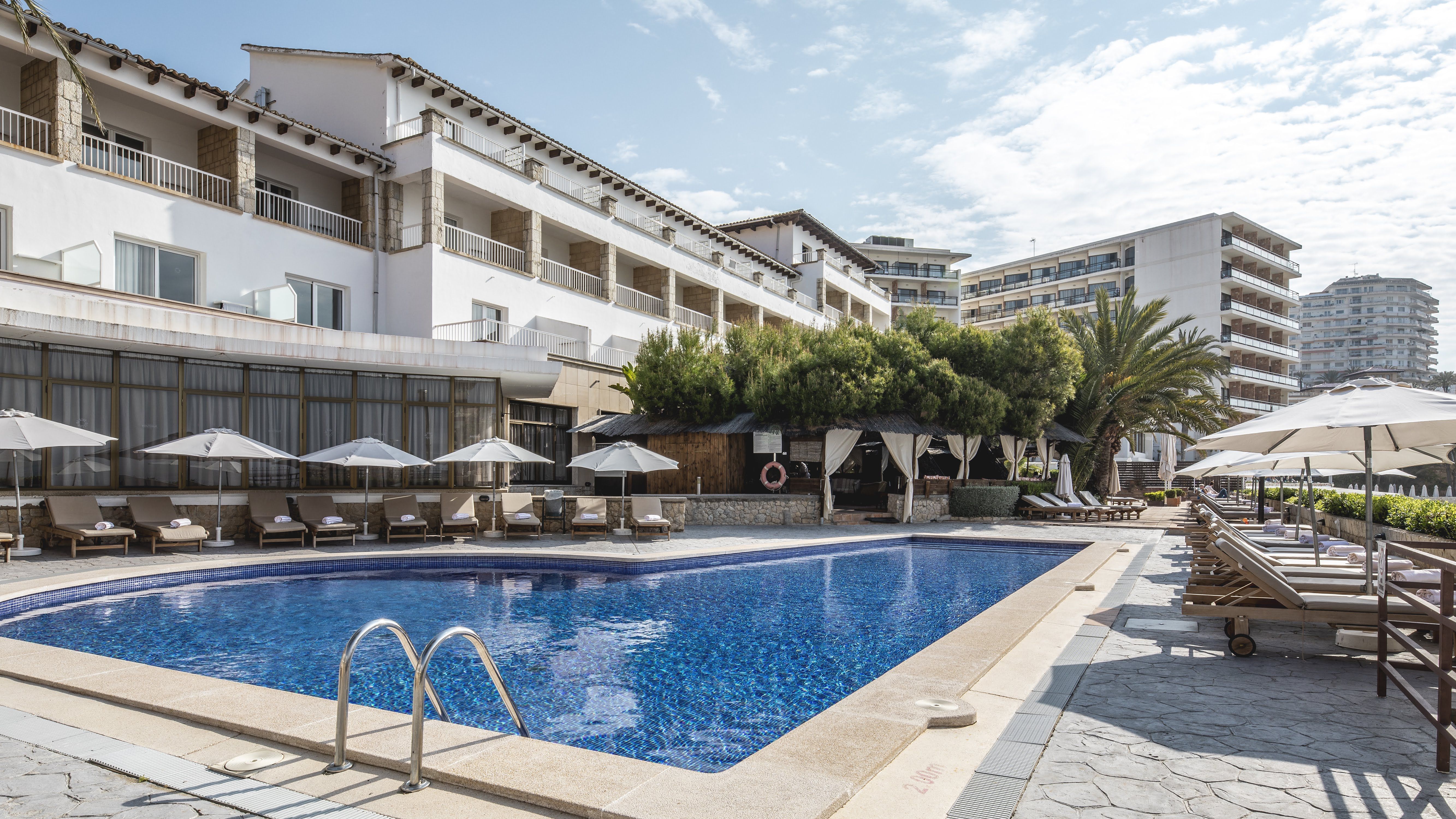 Piscina deschisă