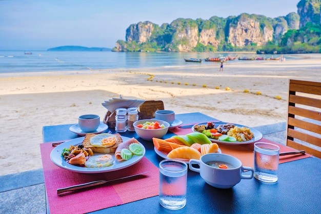 thai breakfast.jpg
