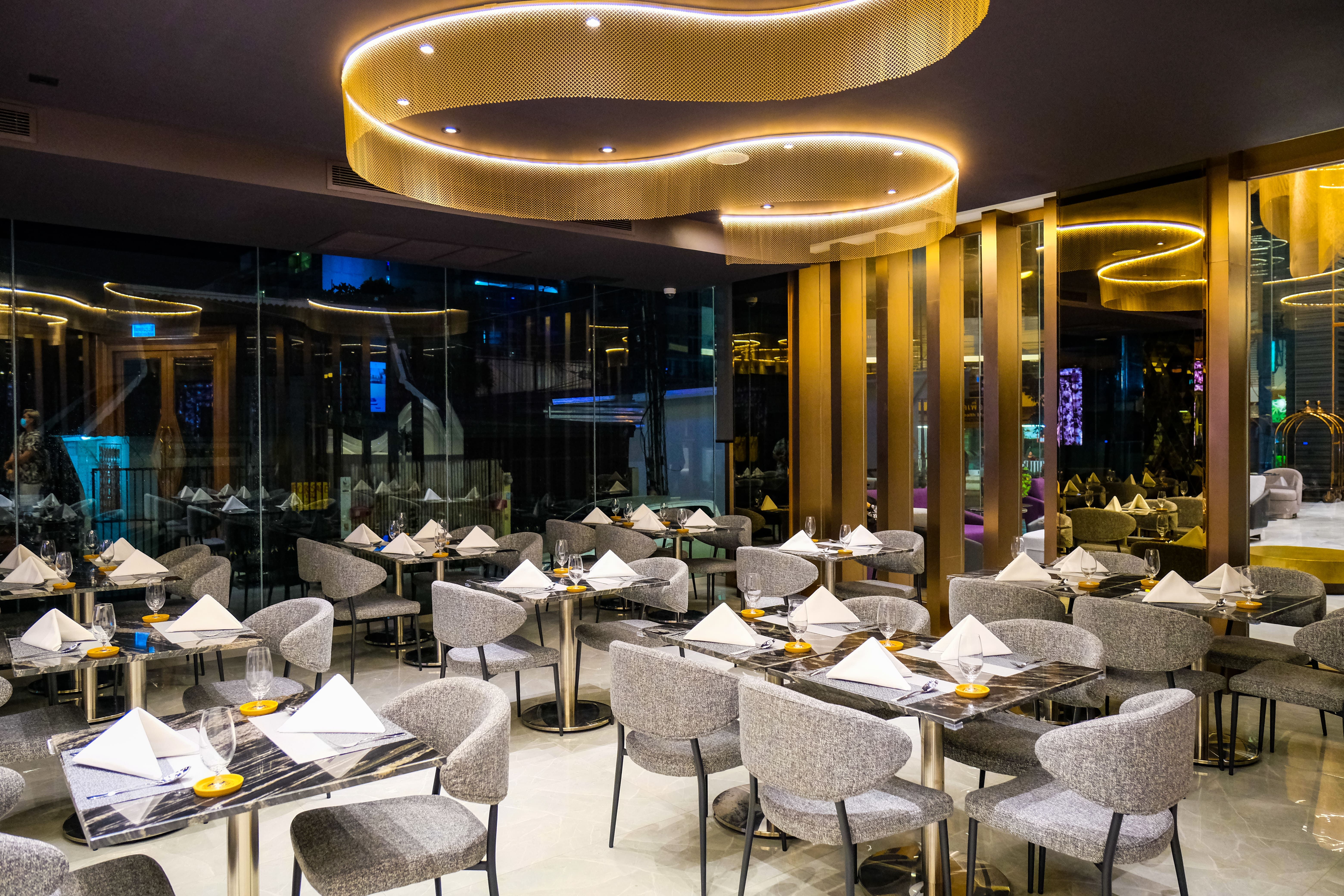 Zircon Restaurant