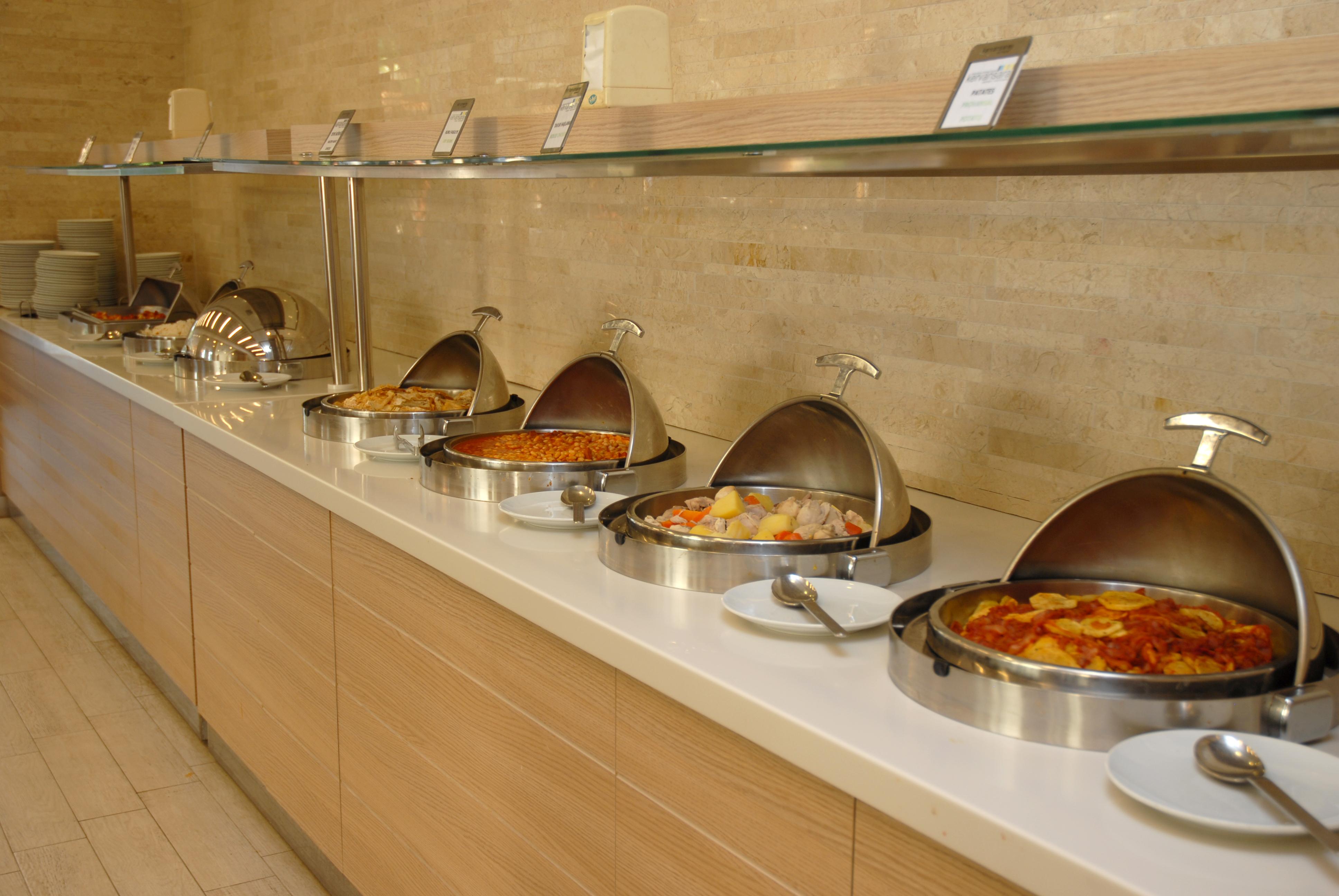 MAIN RESTAURANT