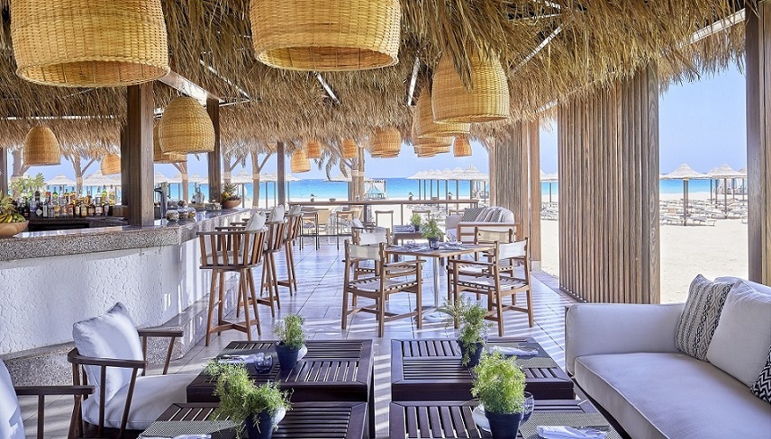 Sunray Beach bar and restaurant .jpg
