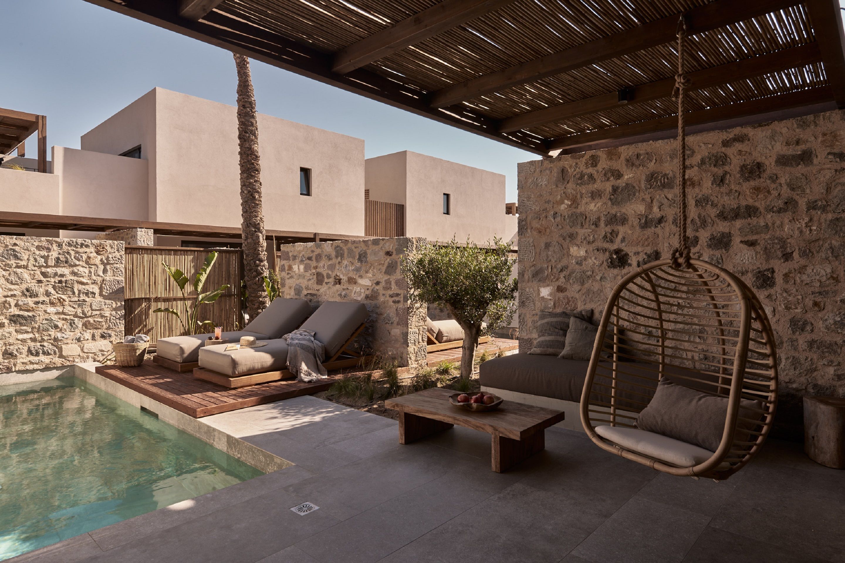 Private Pool Suite