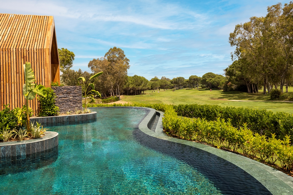 Lagoon Suite