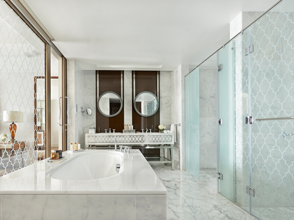 Waldorf Astoria Suite 
