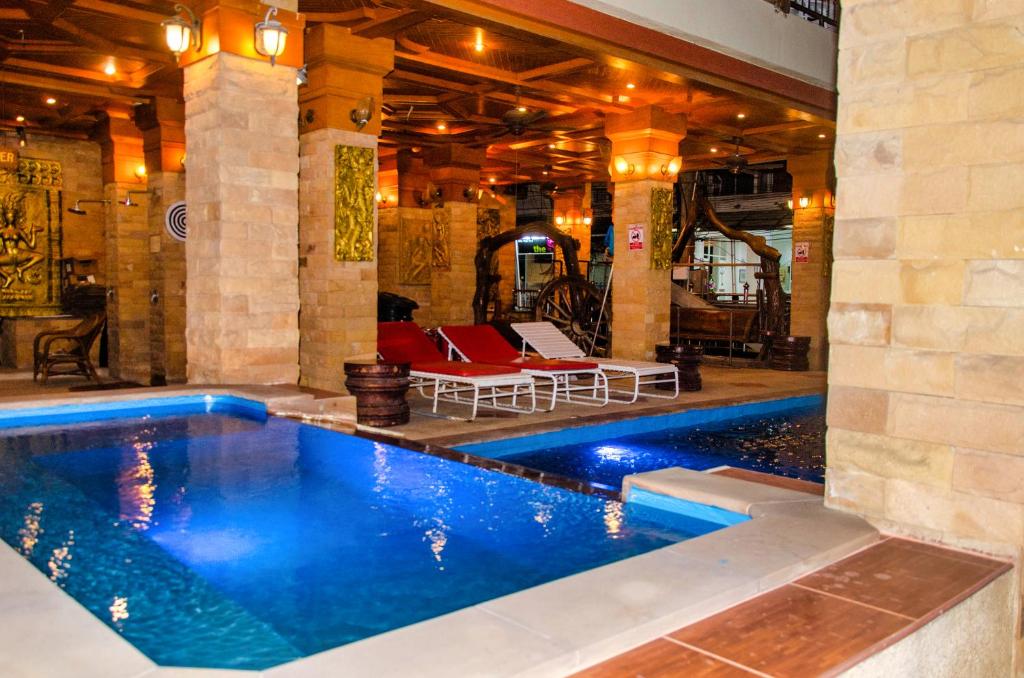 Piscina deschisă