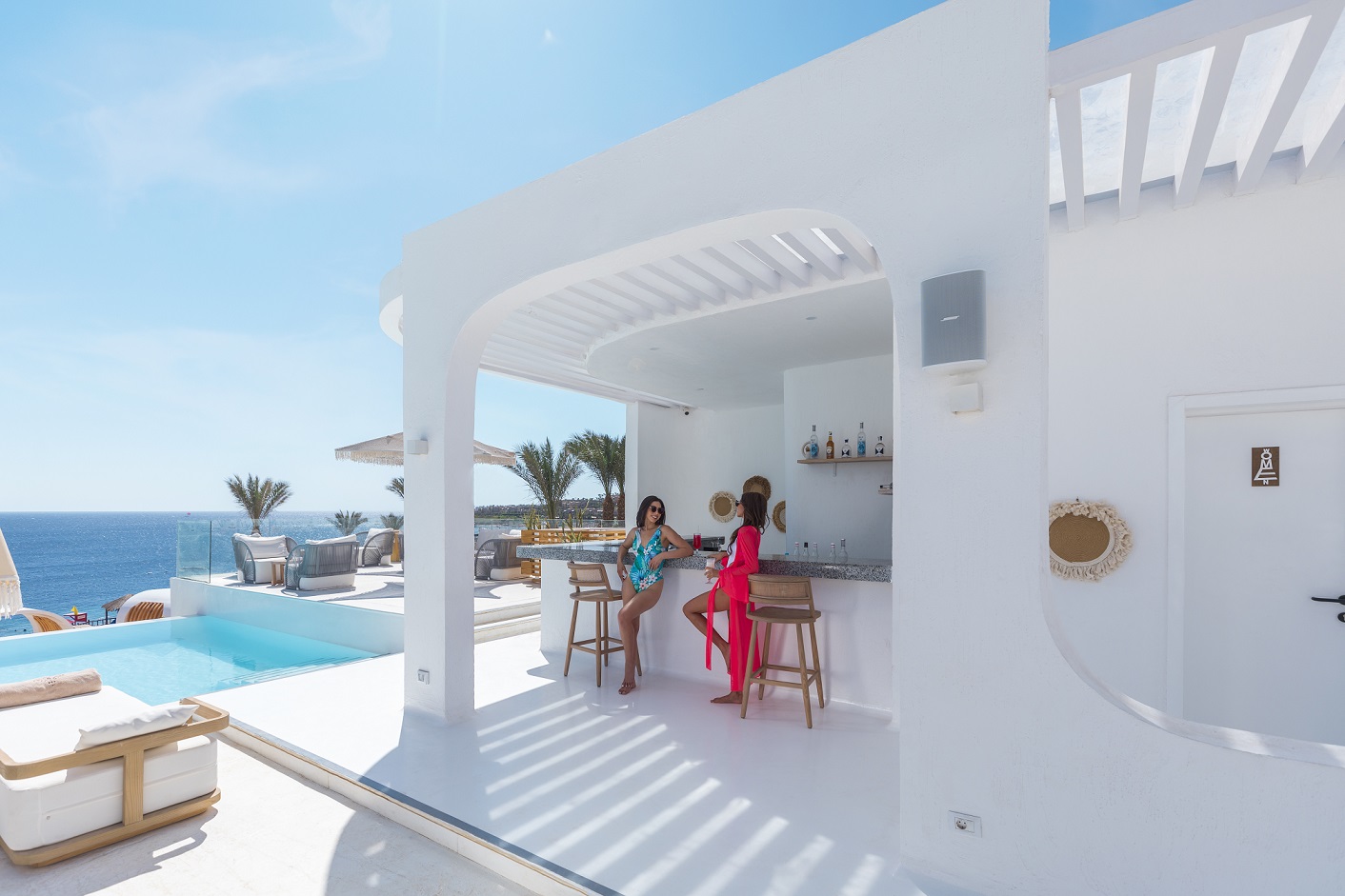 Utopia Beach Club (Fusion Cuisine), for Livin It Up Jacuzzi suite, The party never ends pool or jacuzzi suite, Hall of fame jacuzzi or pool suite)