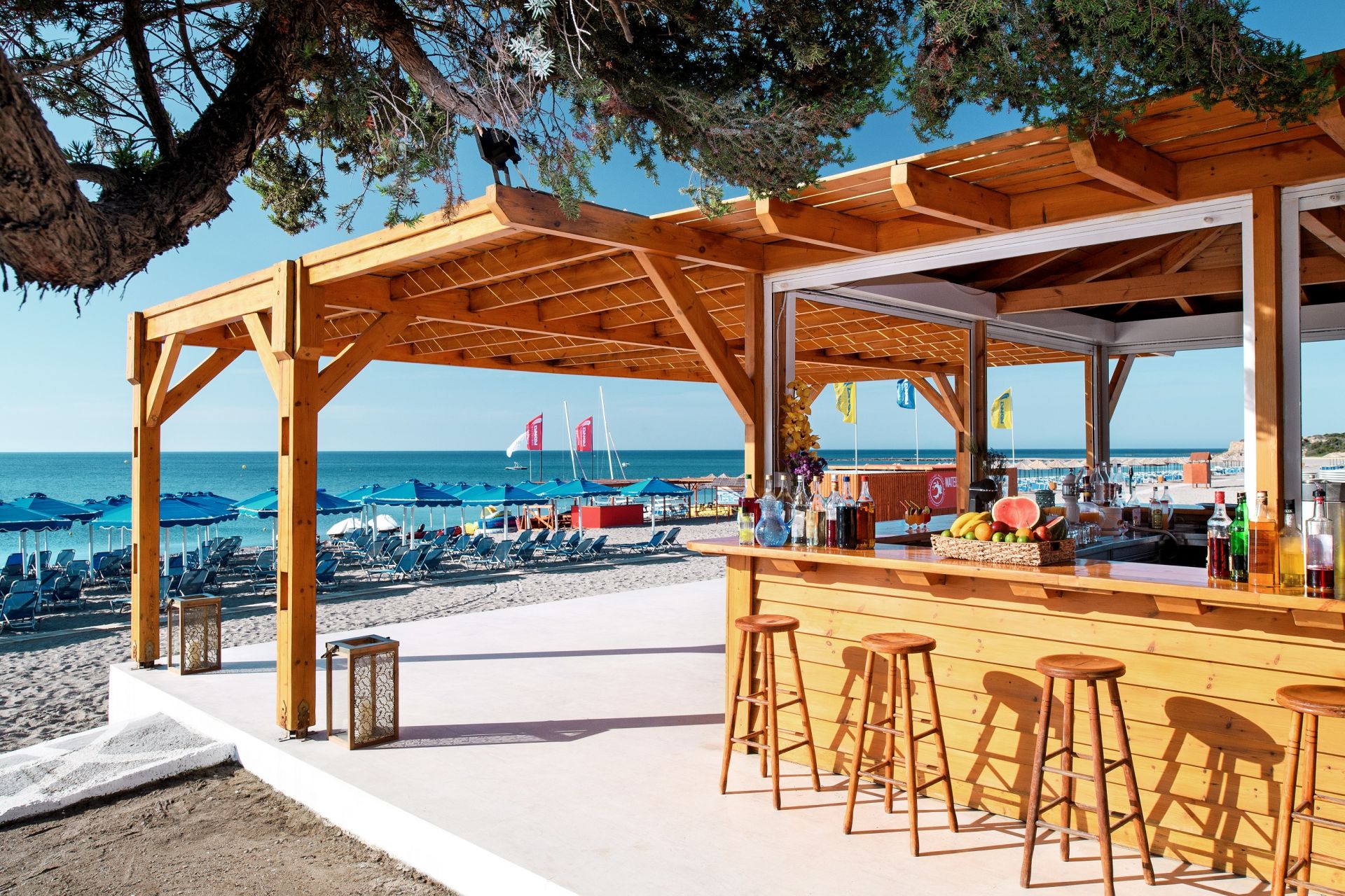 BEACH BAR