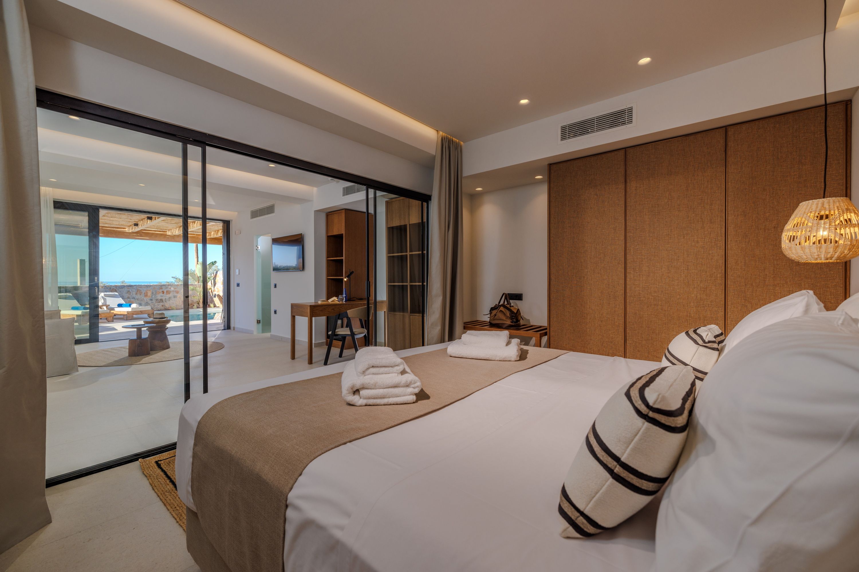 Deluxe Suite with Private Pool