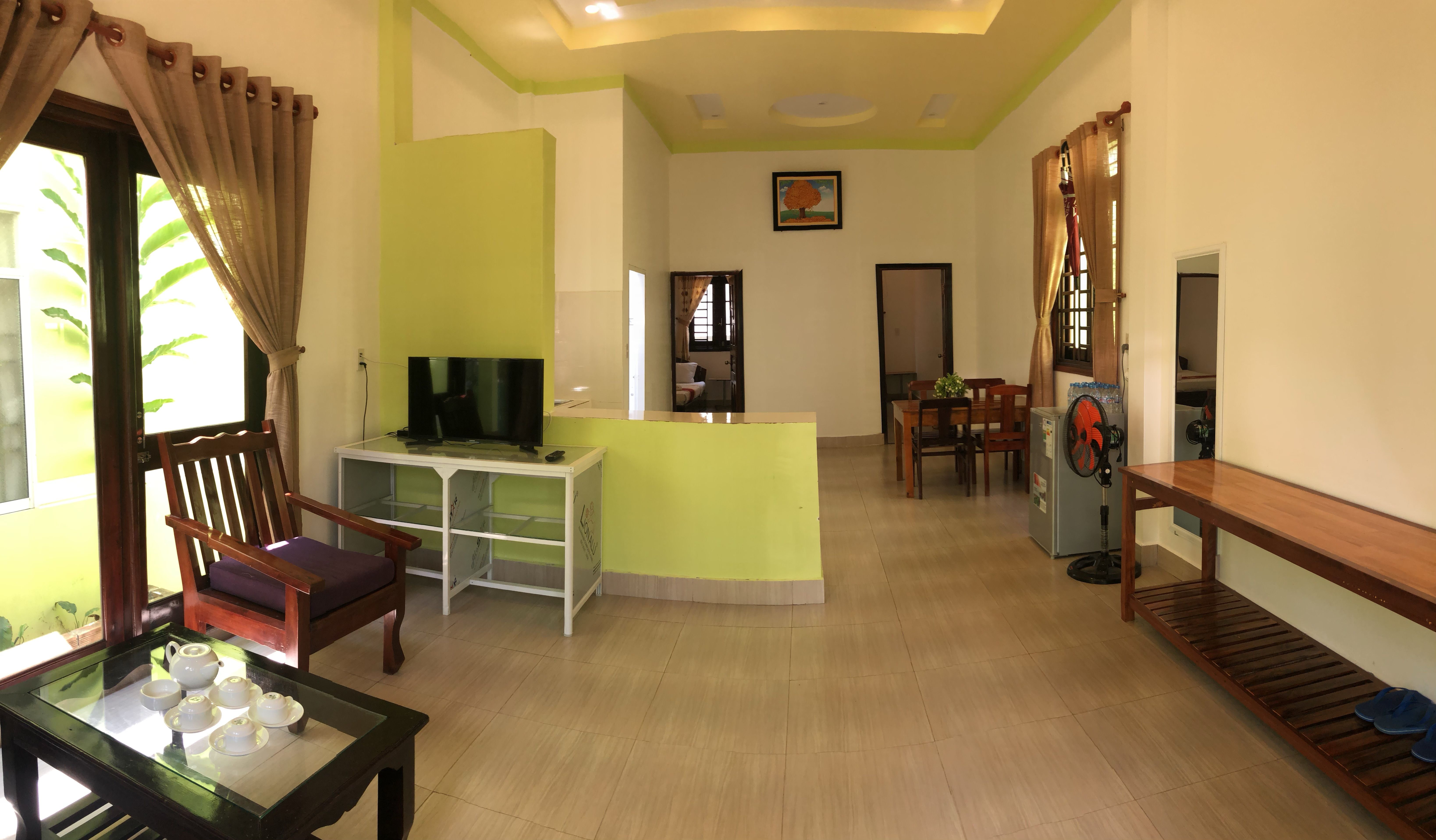 BUNGALOW TRIPLE DELUXE WITH TERRACE