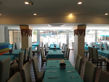 MAIN RESTAURANT