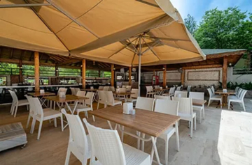 RESTAURANT BAR