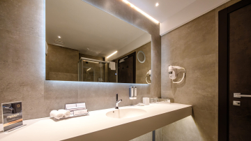 Smart stay room