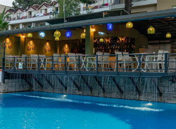 POOL BAR