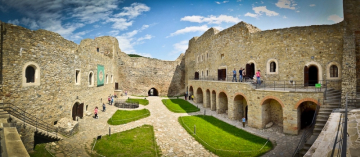10.cetatea neamtului.jpg