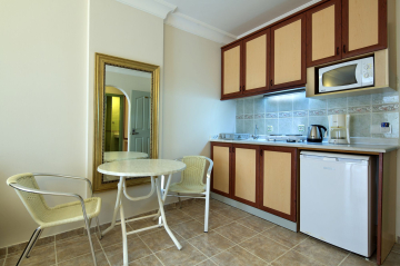 ECO  SUITE ROOM
