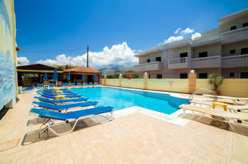 Piscina deschisă