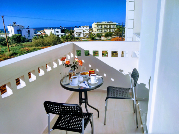 SUPERIOR 1 BEDROOM APARTMENT SIDE SEA VIEW OR POOL VIEW BALCONY OR TERRACE