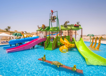 Piscina deschisă