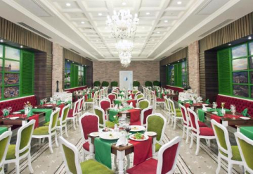 Hotel Crystal Palace Luxury Resort & Spa restaurant.JPG